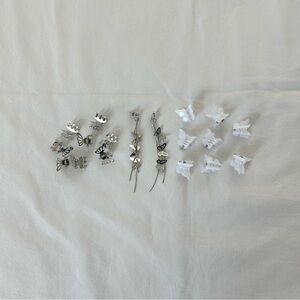 ASSORTMENT OF BUTTERFLY THEMED ACCESSORIES!